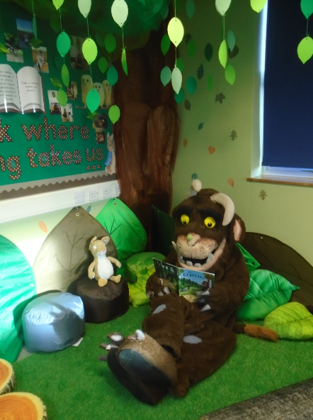 Gruffalo in the Library